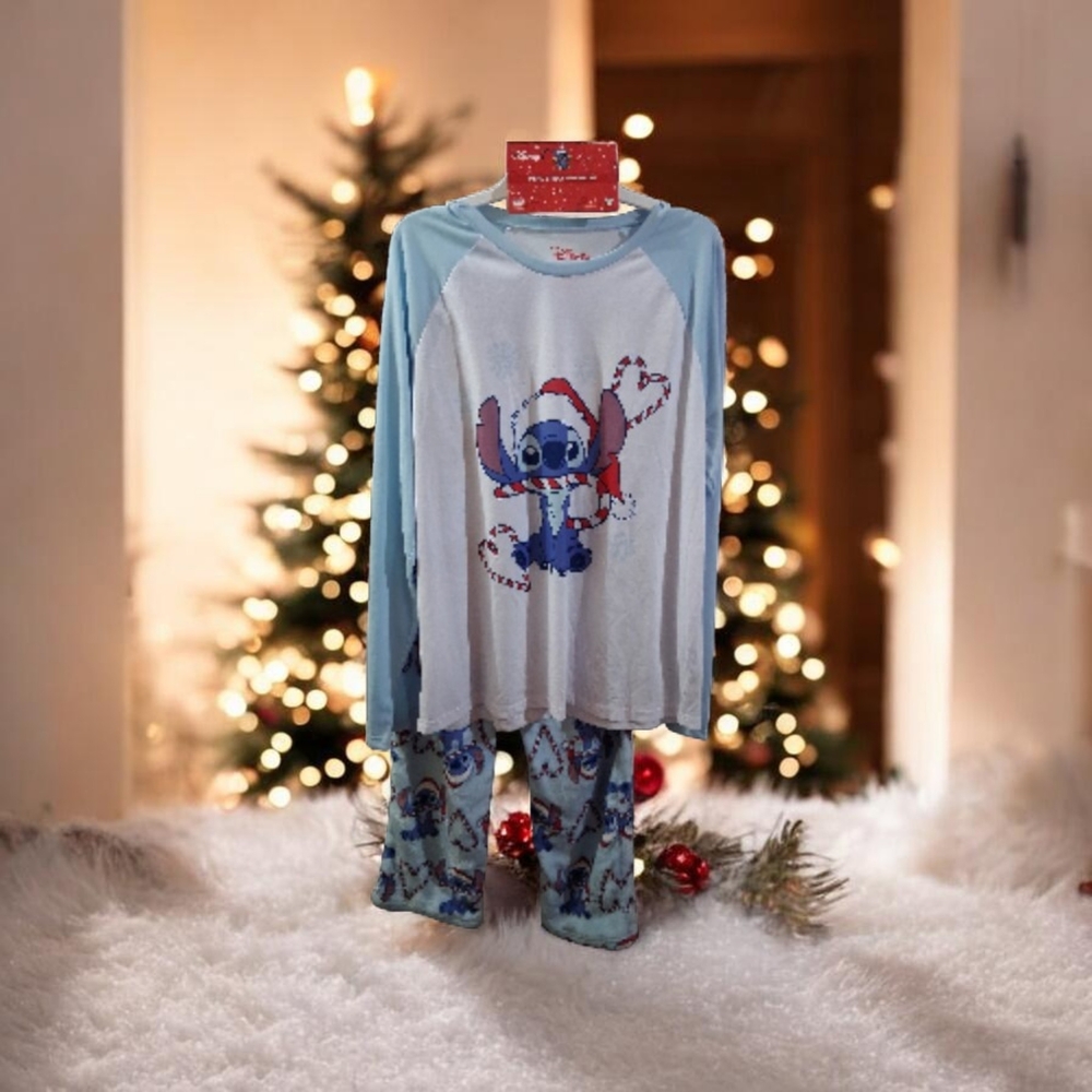 Light Blue Sz Lg Holiday Pajama Set